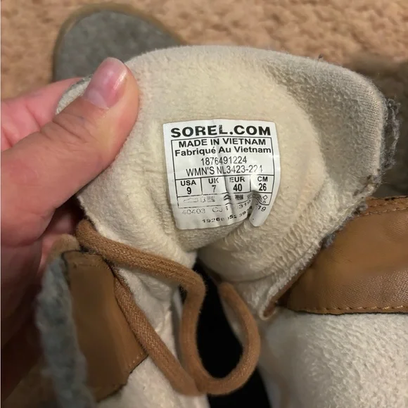 Sorel explore Joan boot. Size 9 - Picture 8 of 8